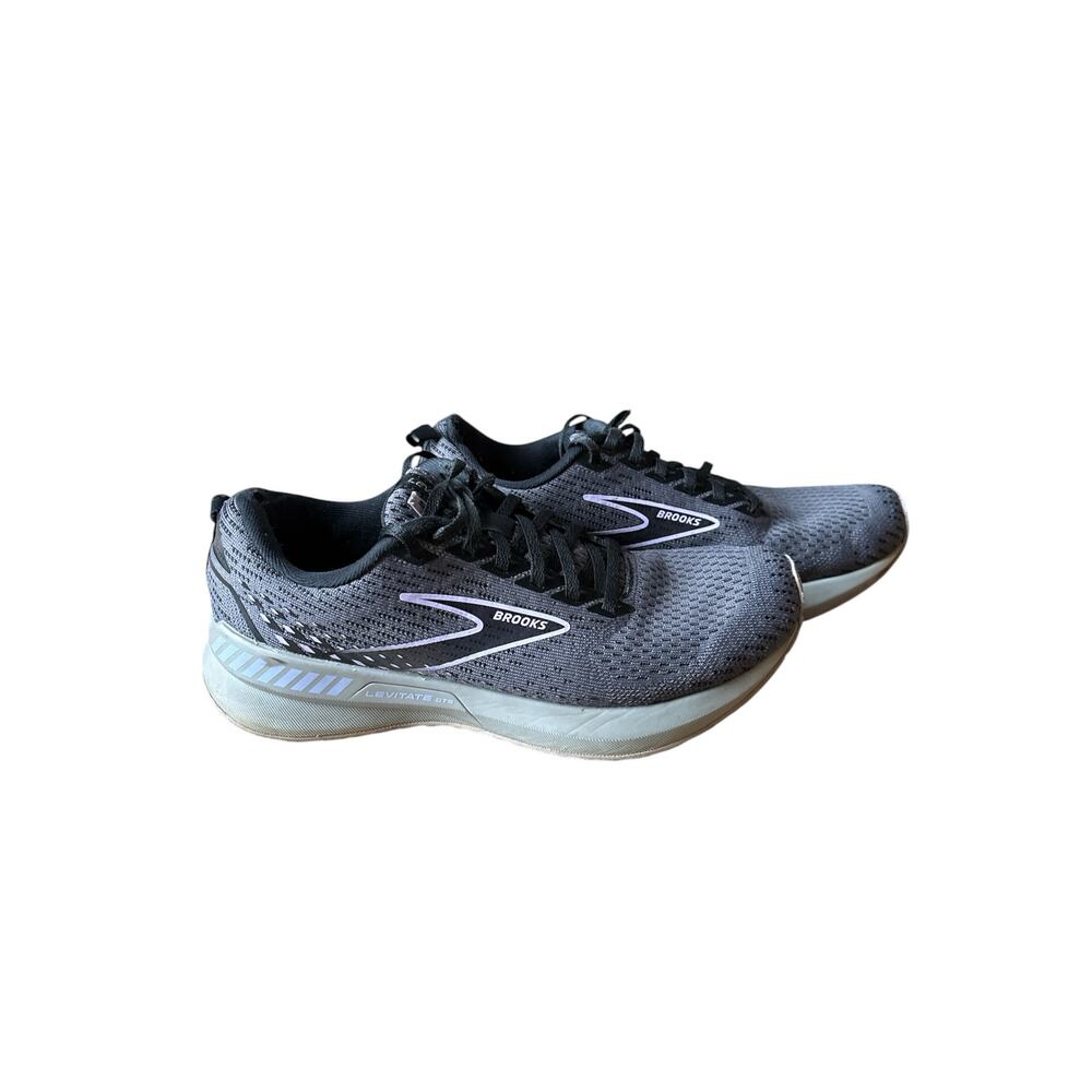 Brooks levitate gts 5 running shoes women’s size 8 black and lilac